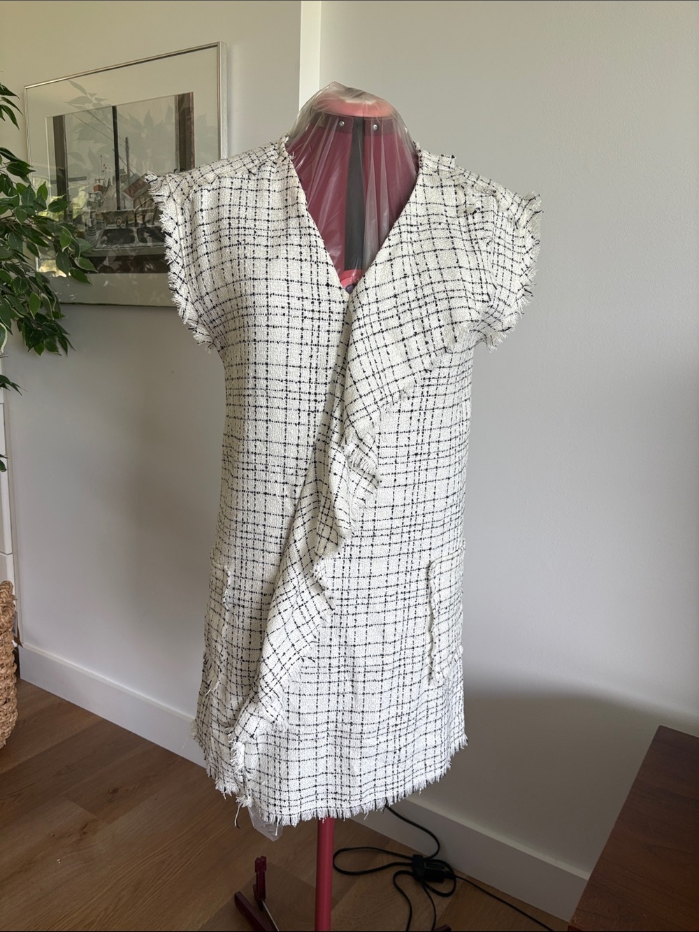 Zara White Tweed Ruffle Shift Dress